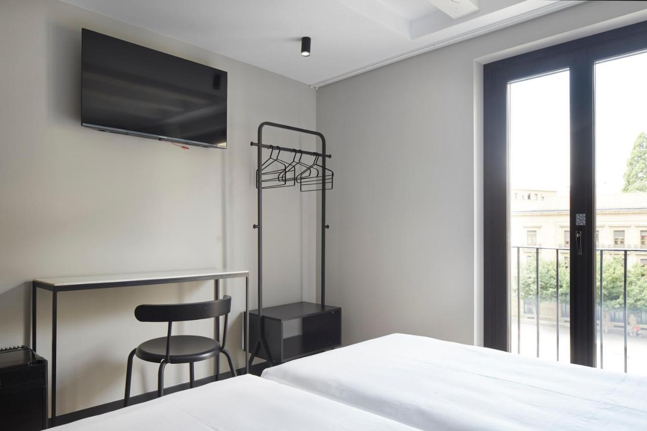 Hostal Espoz Y Mina Pamplona Dış mekan fotoğraf