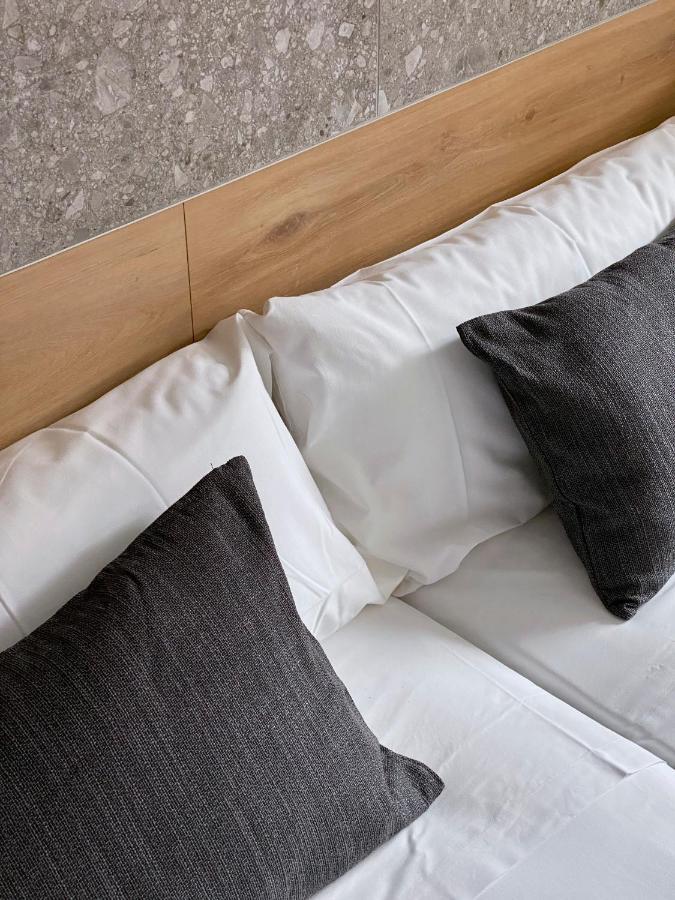 Hostal Espoz Y Mina Pamplona Dış mekan fotoğraf